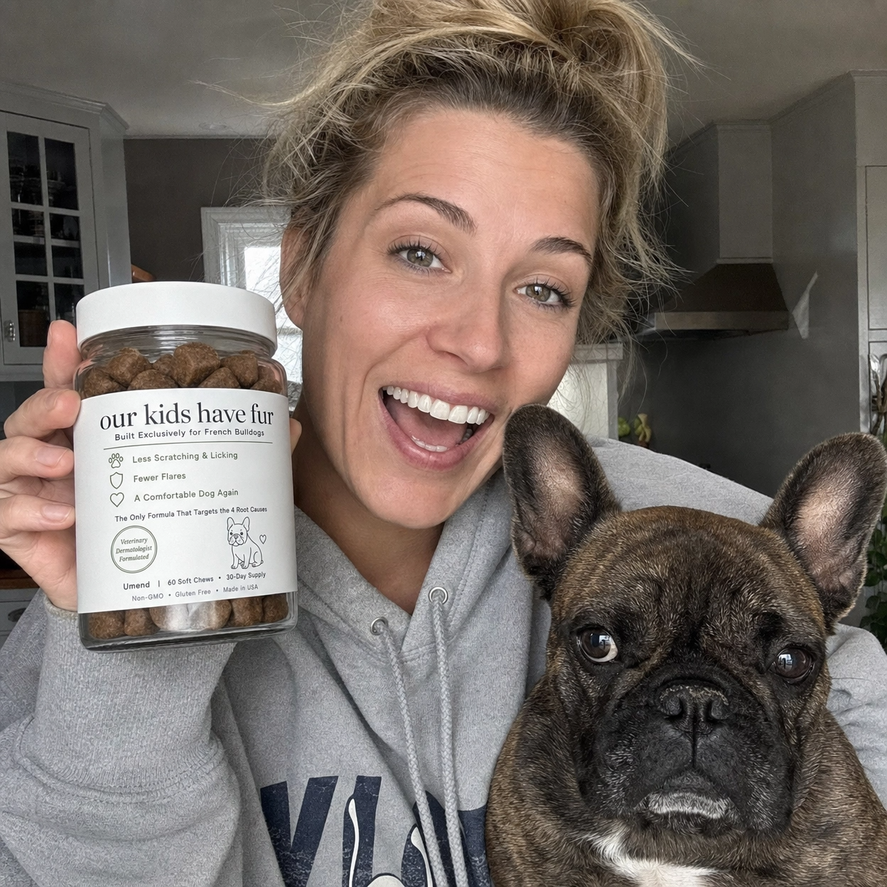 Selfie with Frenchie and Umend jar